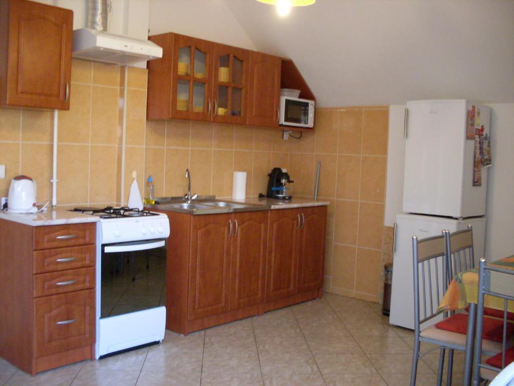 Éden Vendégház Miskolc Quarto foto